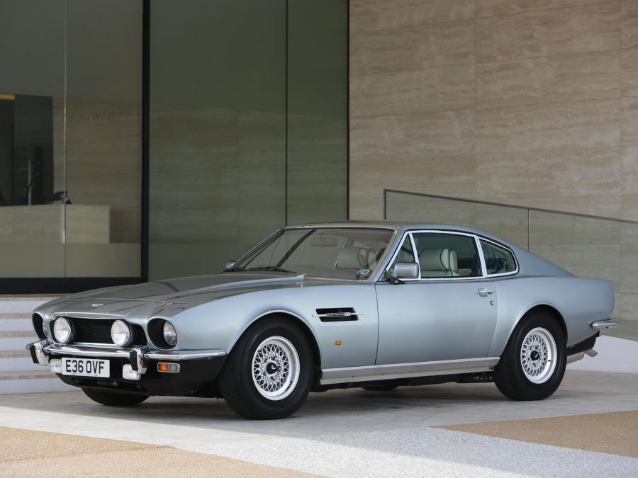  Aston Martin V8 (Series V) 1986 года  (UK) (фото 1 из 21)